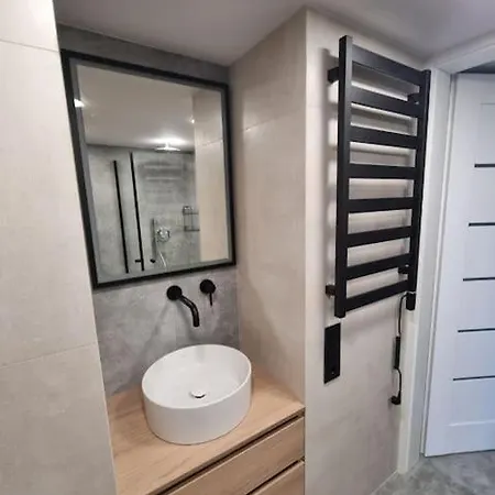 Cozy Loft Apartment